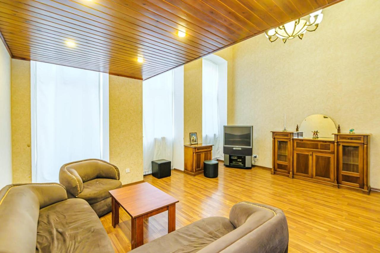 Nizami Street 2 Room Luxe House Bakoe Buitenkant foto
